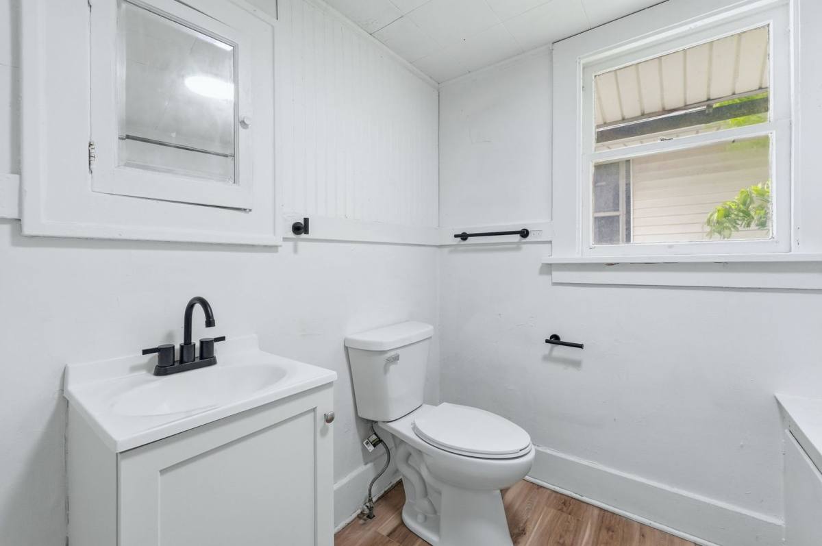 House for rent at 2133 Riedmiller Ave, Fort Wayne, IN 46802