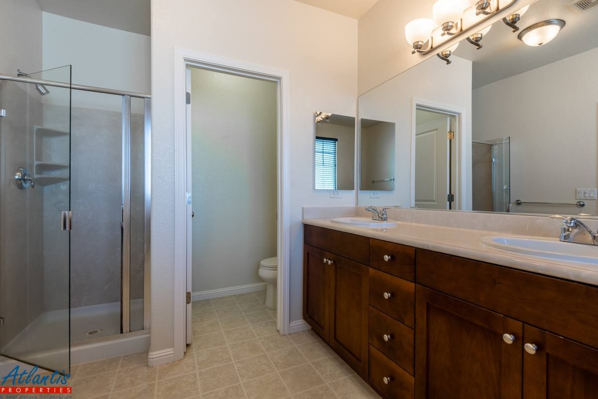 Townhouse for rent at 176 Salmar Terrace, Campbell, CA 95008
