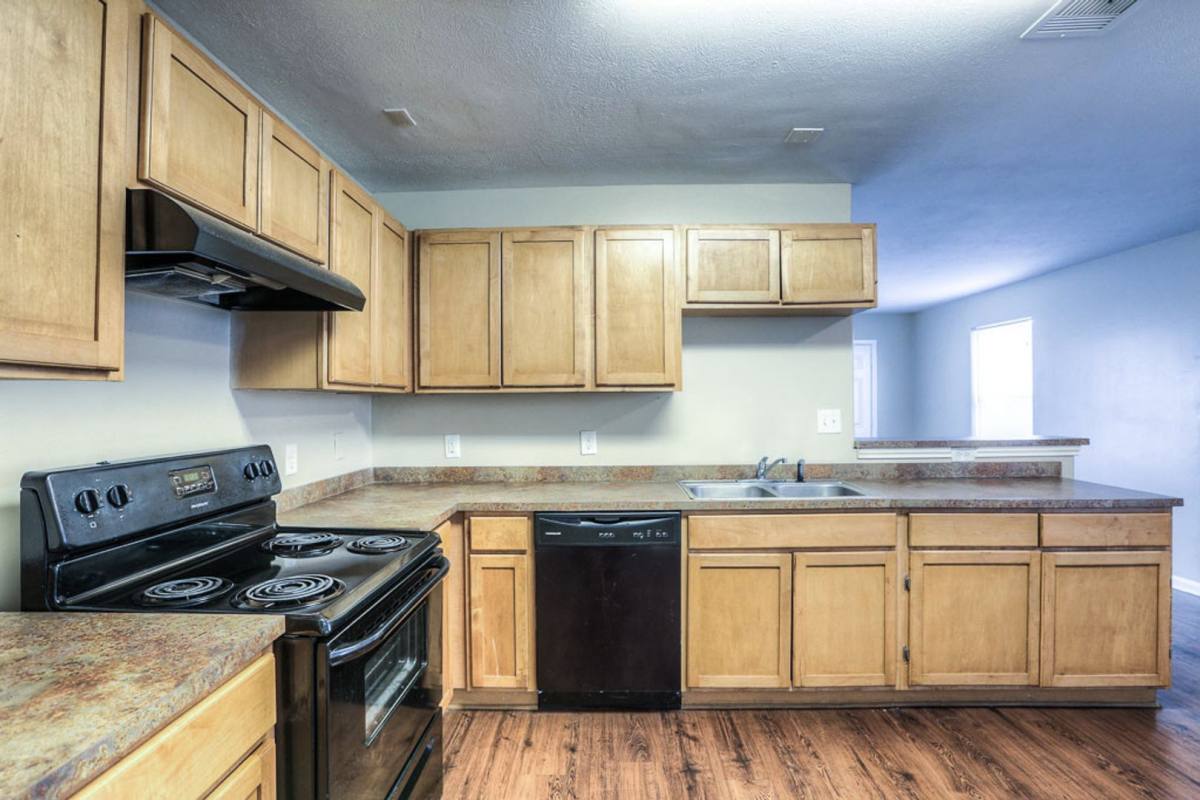 Apartment for rent at 10610 Pine Landing #B, Houston, TX 77088