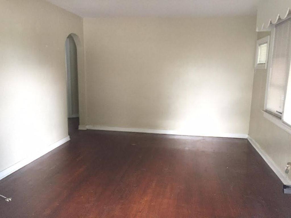 House for rent at 3725 18th St N, Saint Petersburg, FL 33713