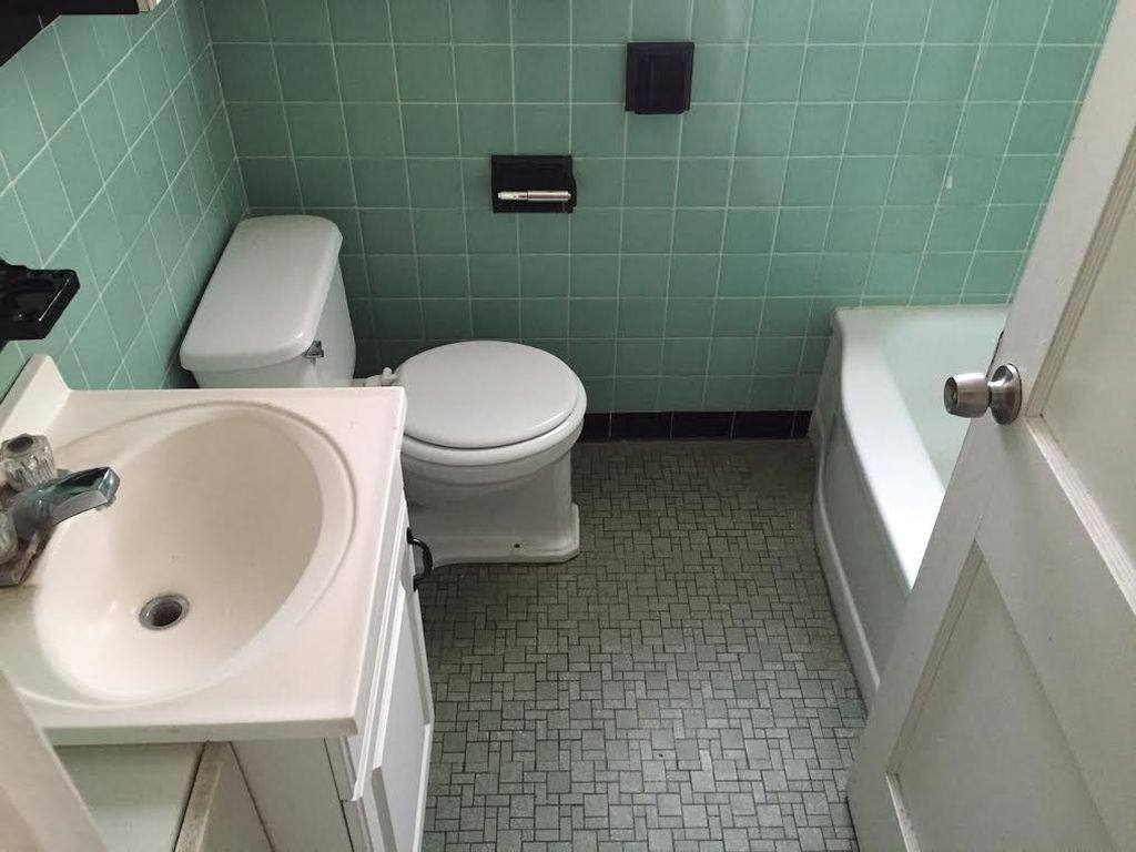 House for rent at 3725 18th St N, Saint Petersburg, FL 33713