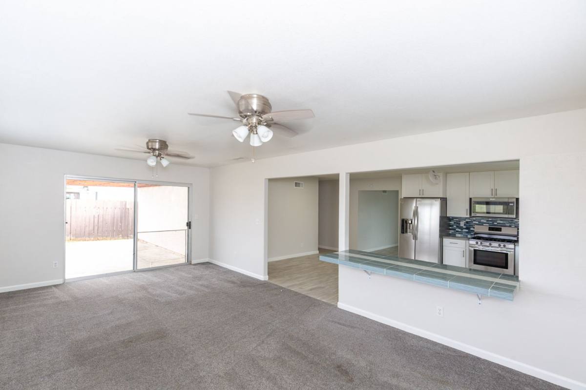 House for rent at 11355 Camarosa Circle, San Diego, CA 92126