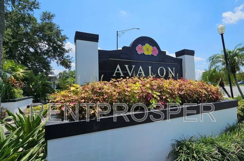 Townhouse for rent at 4149 S Semoran Blvd #4, Orlando, FL 32822
