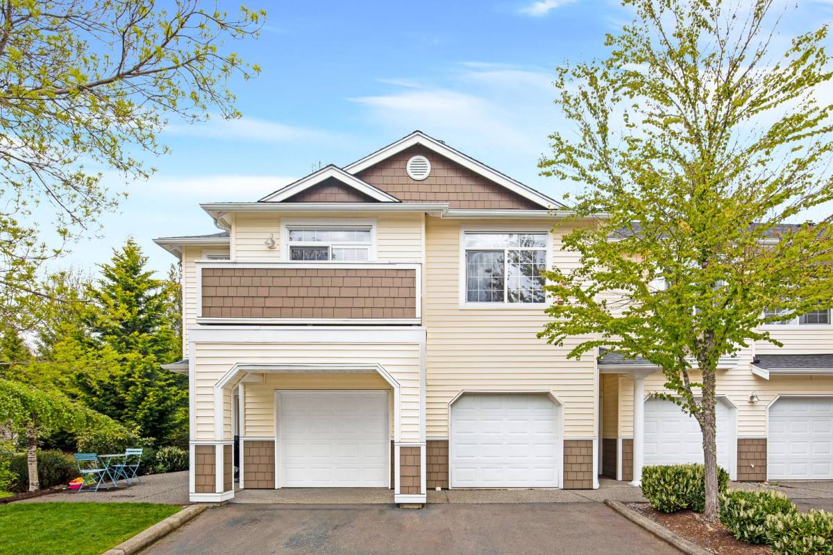 Townhouse for rent at 1855 Trossachs Blvd SE #2305, Sammamish, WA 98075