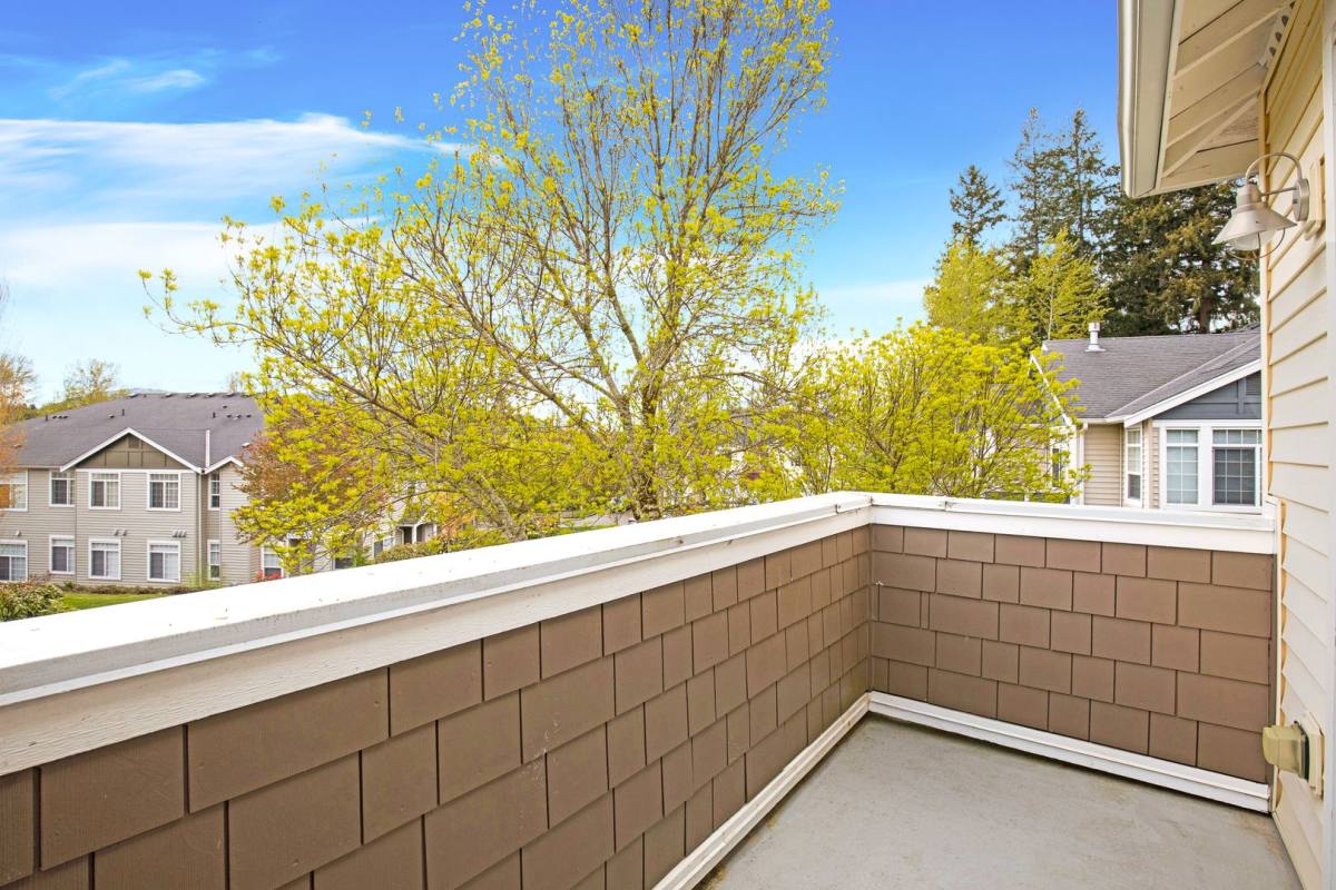 Townhouse for rent at 1855 Trossachs Blvd SE #2305, Sammamish, WA 98075