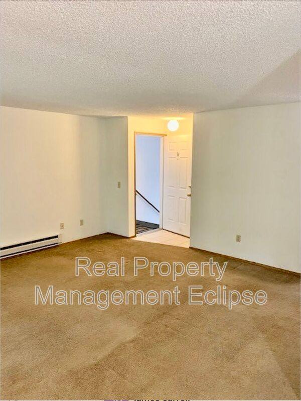 Apartment for rent at 19837 25th Ave NE #B, Seattle, WA 98155