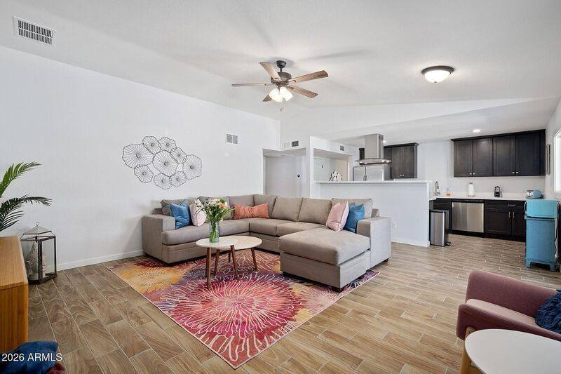House for rent at 13608 N 41st Place, Phoenix, AZ 85032