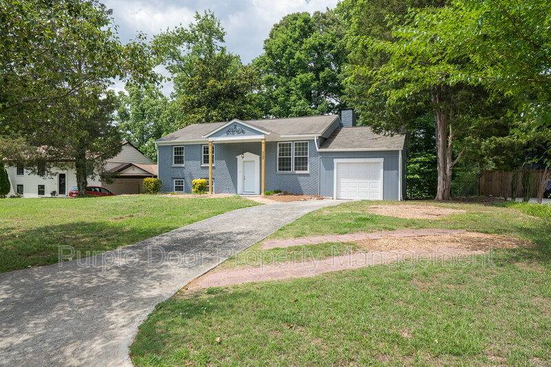 House for rent at 2369 Brenda Dr SE, Smyrna, GA 30080
