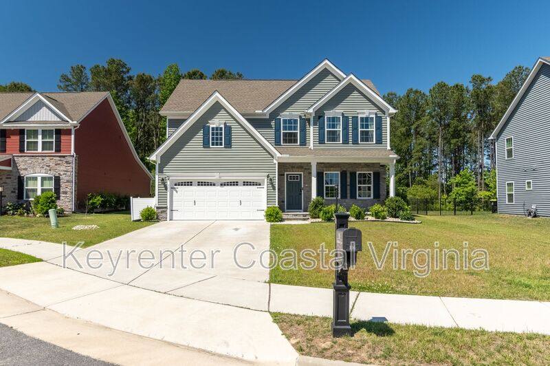House for rent at 116 Brentwood Cove, Smithfield, VA 23430
