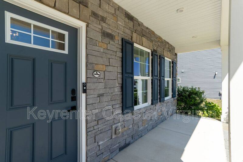 House for rent at 116 Brentwood Cove, Smithfield, VA 23430