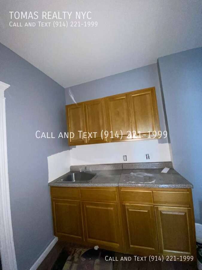 Apartment for rent at 16 Mulberry St #3, Yonkers, NY 10701