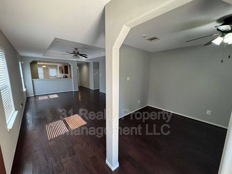 House for rent at 19210 Camerons Camp Dr, Richmond, TX 77407