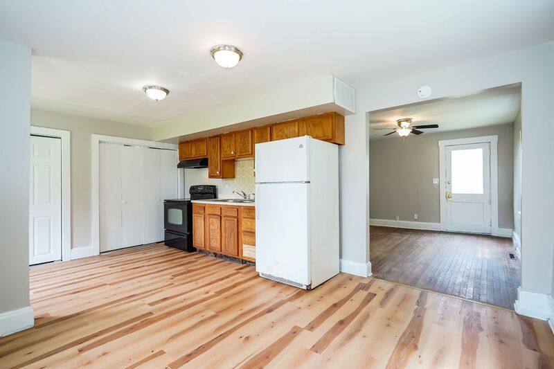 Apartment for rent at 20 Vernon Ave #3, London, OH 43140