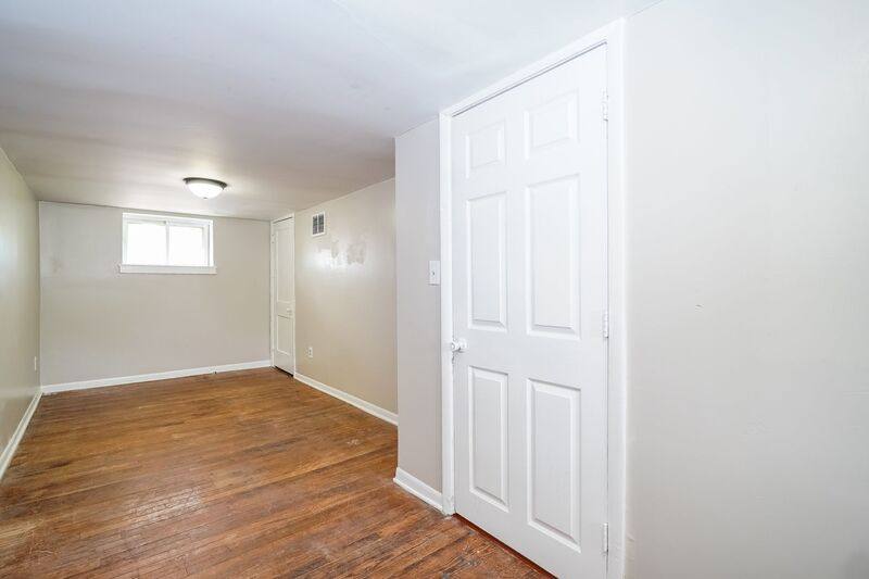 Apartment for rent at 20 Vernon Ave #3, London, OH 43140