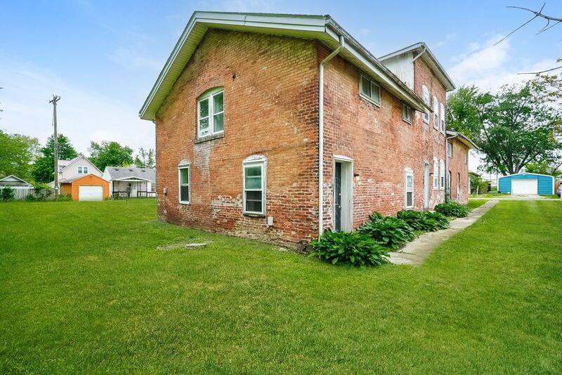 Apartment for rent at 20 Vernon Ave #3, London, OH 43140