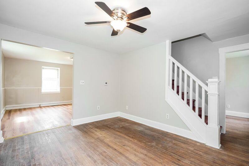 Apartment for rent at 20 Vernon Ave #3, London, OH 43140