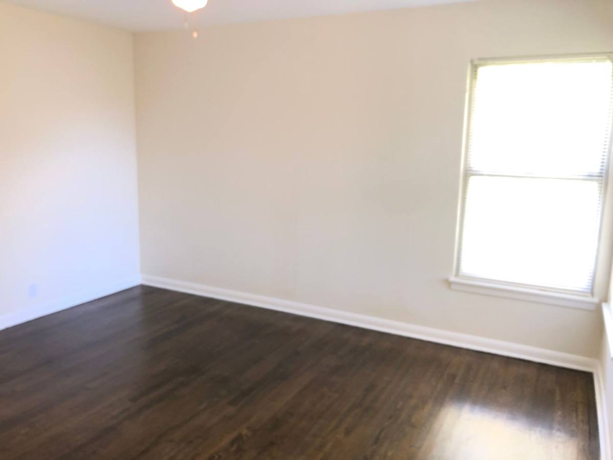 House for rent at 210 Laddie Place, San Antonio, TX 78201