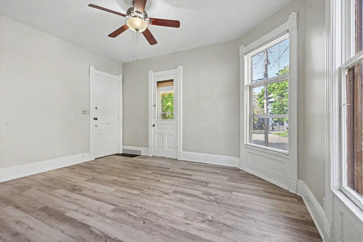 Apartment for rent at 513 Wheaton Ave, Kalamazoo, MI 49008
