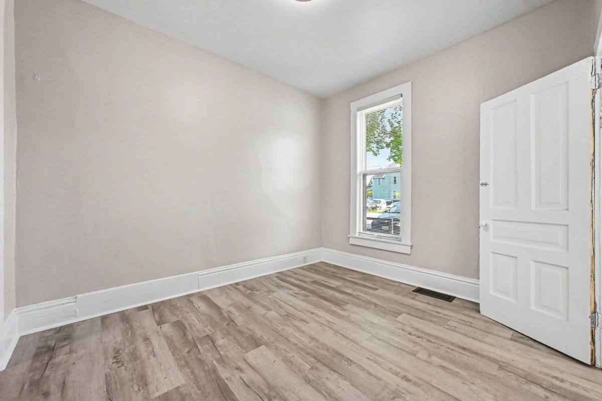 Apartment for rent at 513 Wheaton Ave, Kalamazoo, MI 49008