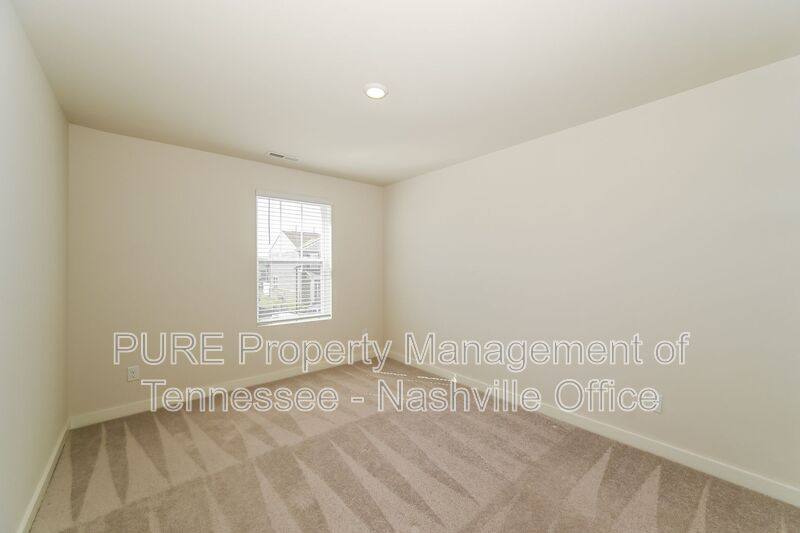 Townhouse for rent at 2708 Fordham St, Columbia, TN 38401