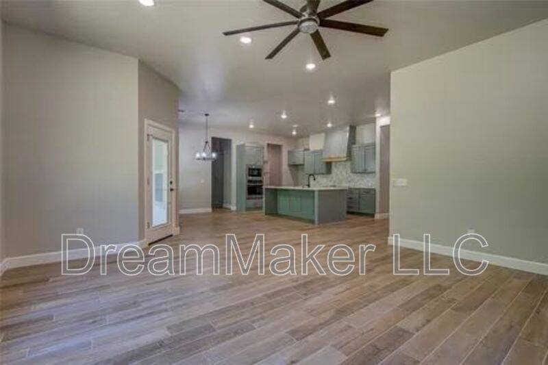 House for rent at 11079 Black Lion Court, Blanchard, OK 73010