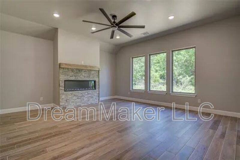 House for rent at 11079 Black Lion Court, Blanchard, OK 73010