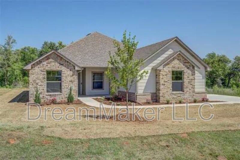 House for rent at 11079 Black Lion Court, Blanchard, OK 73010