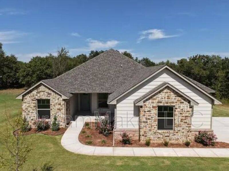 House for rent at 11079 Black Lion Court, Blanchard, OK 73010