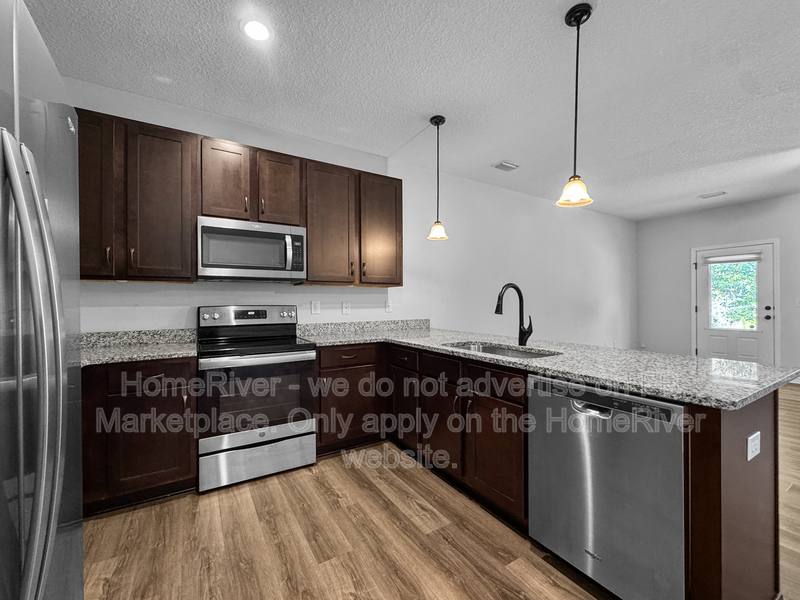 House for rent at 1717 Sound Haven Court, Navarre, FL 32566