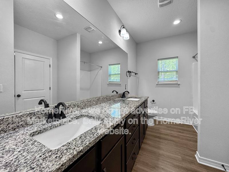 House for rent at 1717 Sound Haven Court, Navarre, FL 32566