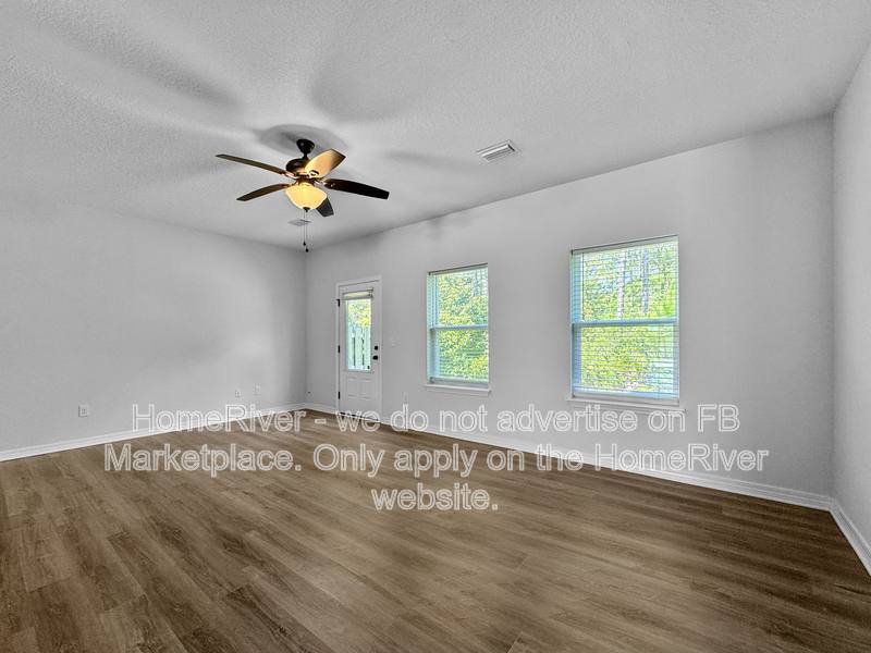 House for rent at 1717 Sound Haven Court, Navarre, FL 32566