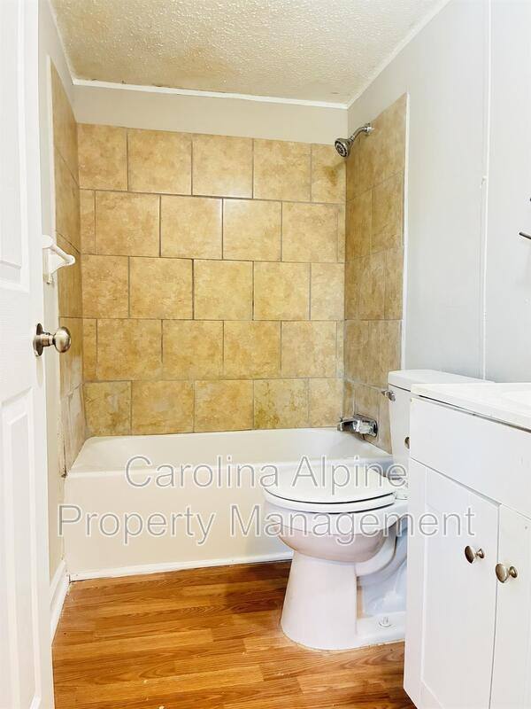 House for rent at 3822 Towery Rd, Shelby, NC 28150