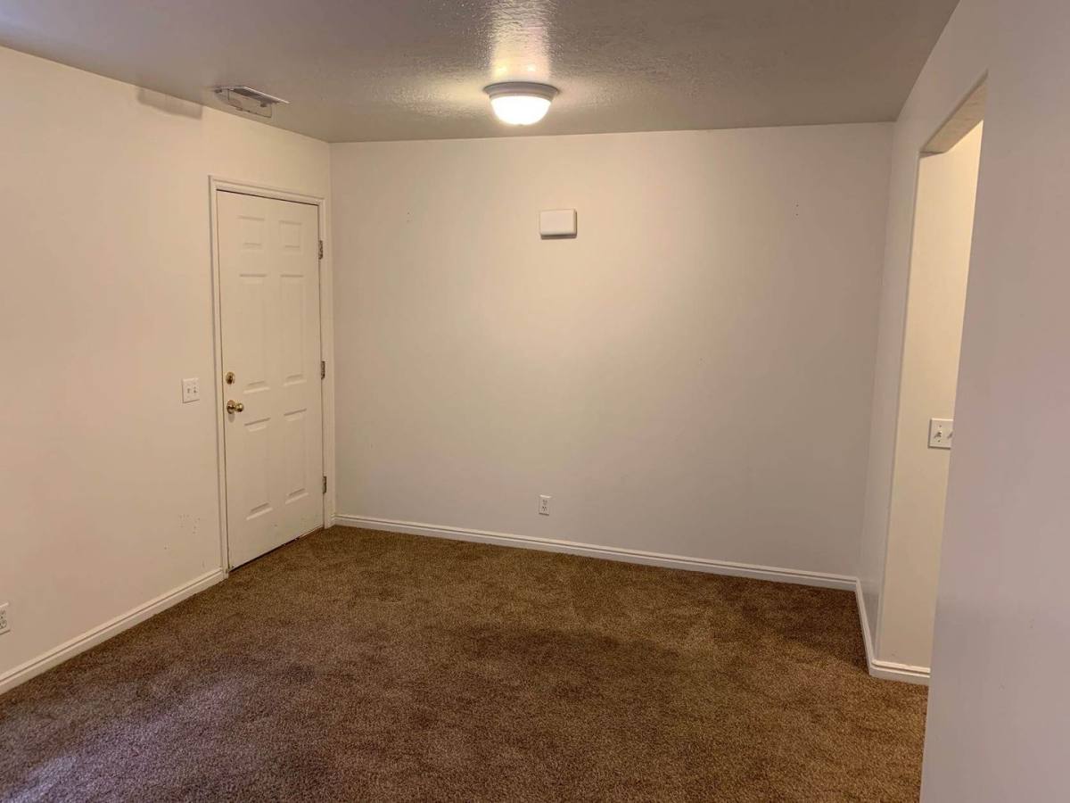 Apartment for rent at 1728 N 1500 W, Layton, UT 84041