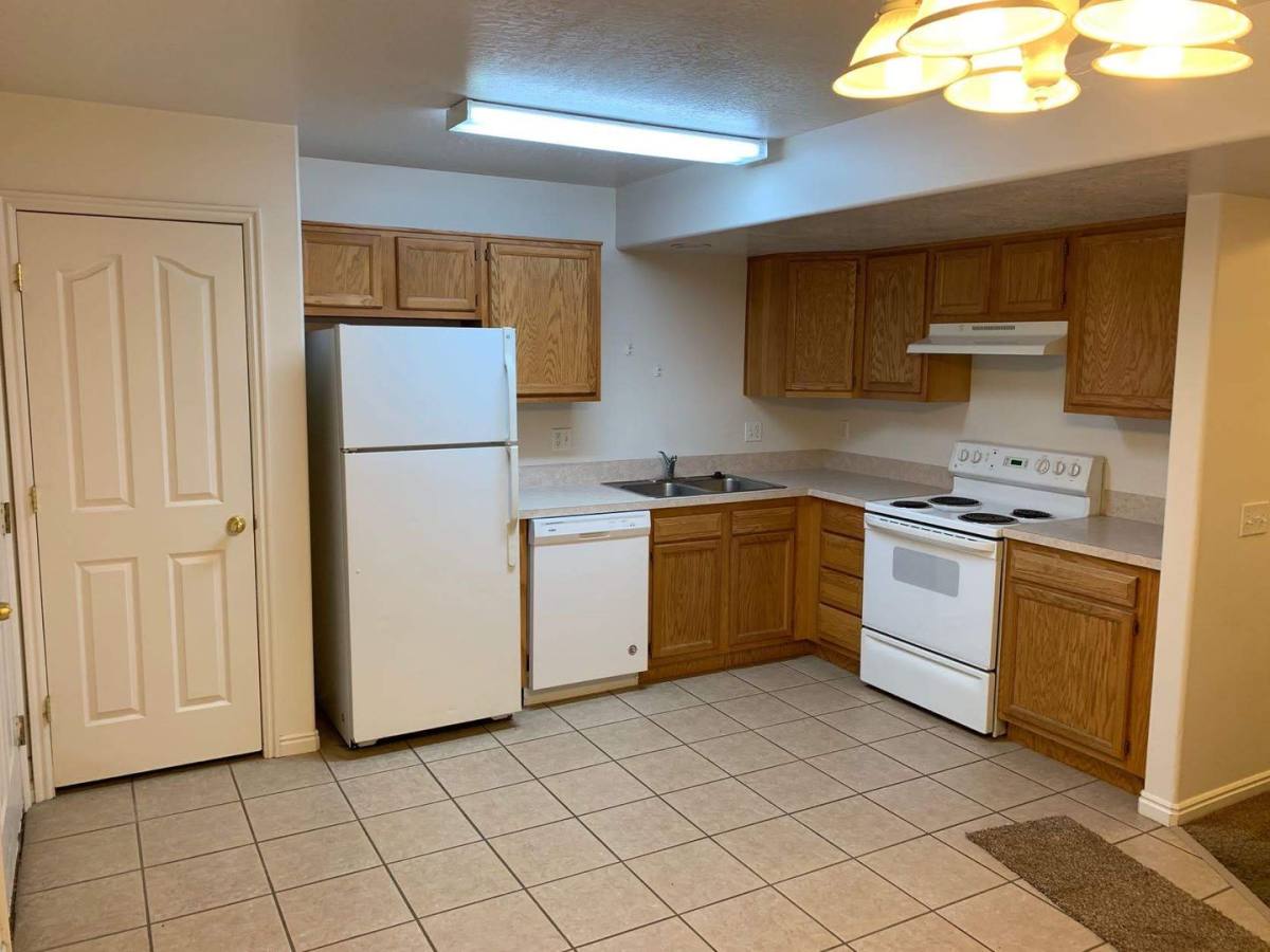 Apartment for rent at 1728 N 1500 W, Layton, UT 84041