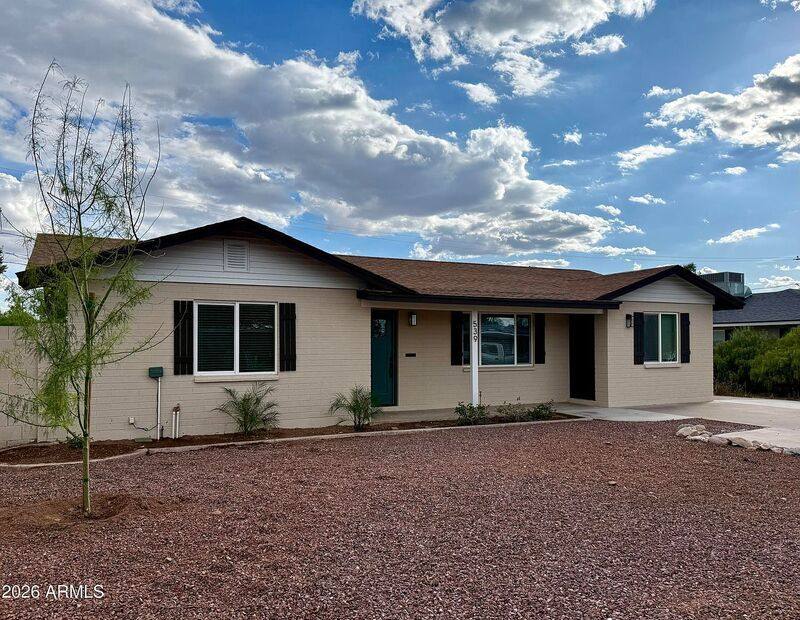 House for rent at 539 W 17th St, Tempe, AZ 85281