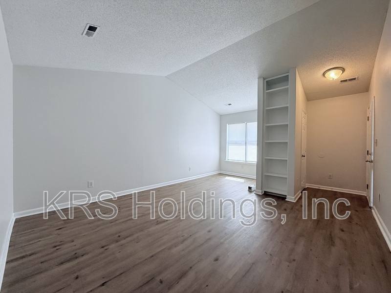 Apartment for rent at 612 Kendall Dr, Durham, NC 27703
