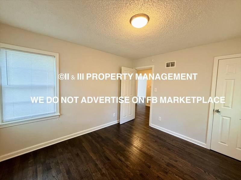 House for rent at 734 E 63rd Terrace, Kansas City, MO 64110