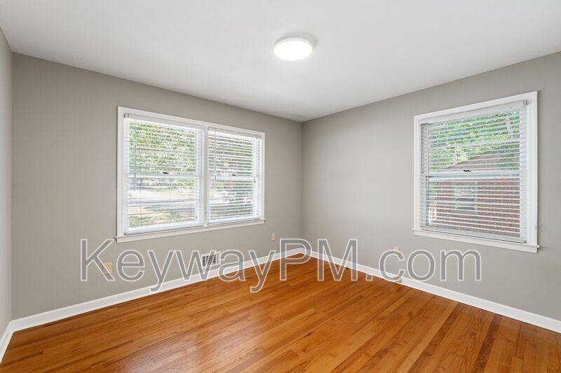 House for rent at 3301 Westmont Dr, Aiken, SC 29801