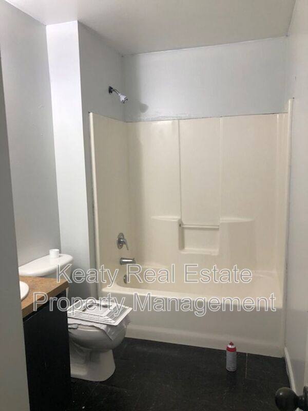 Apartment for rent at 112 Vieux Orleans #C, Lafayette, LA 70508