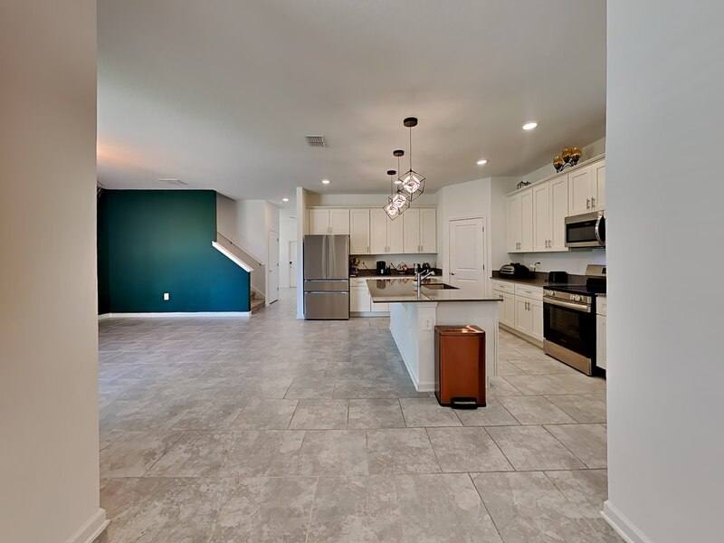 House for rent at 3115 Country Side Dr, Apopka, FL 32712