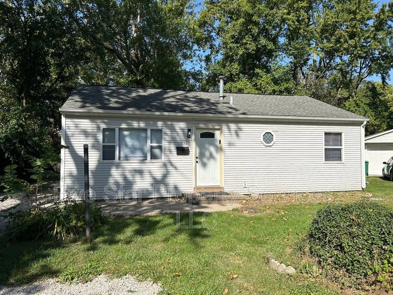 House for rent at 12 Douglas Court, Springfield, IL 62704