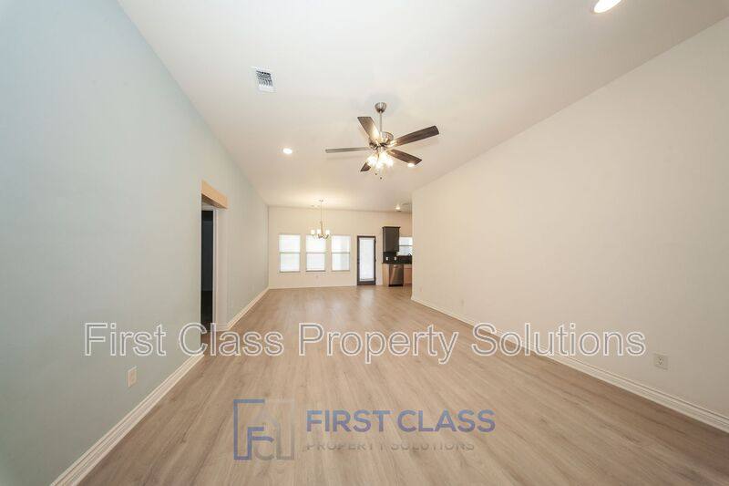 House for rent at 13305 Watson Dr, Piedmont, OK 73078
