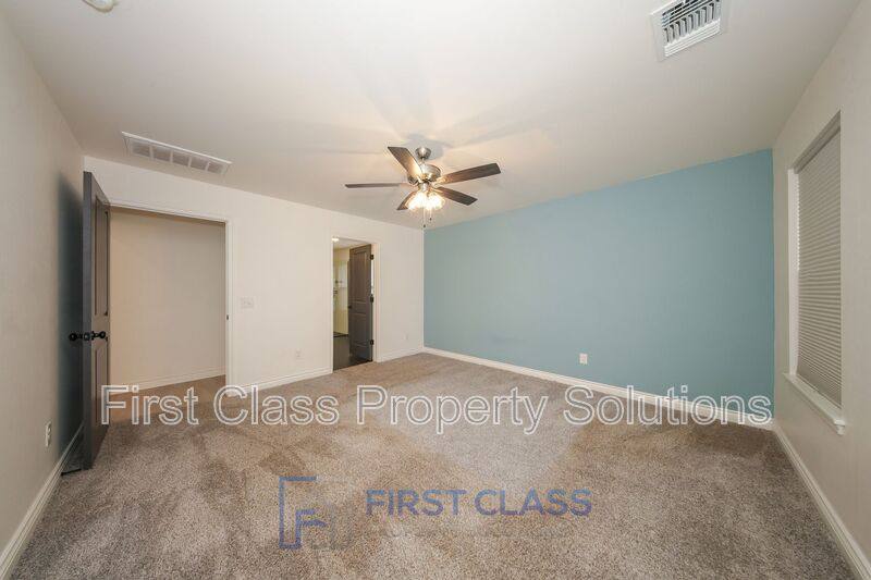 House for rent at 13305 Watson Dr, Piedmont, OK 73078