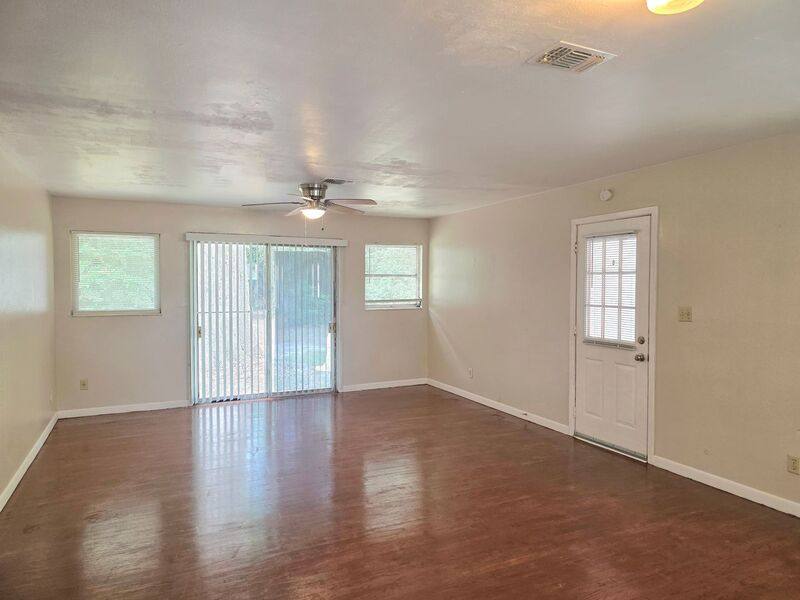 Apartment for rent at 6016 Sewell St #A Gle, Pensacola, FL 32504