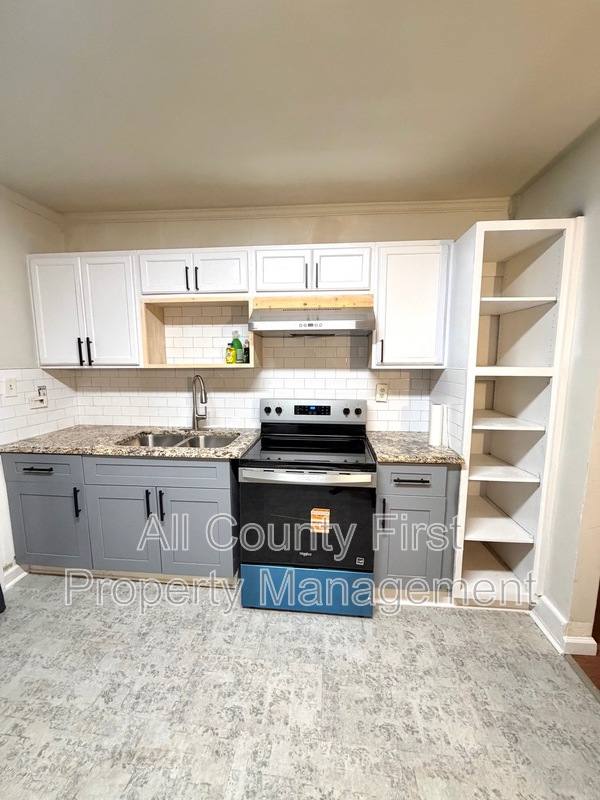 Apartment for rent at 1110 Cato St NW, Atlanta, GA 30318