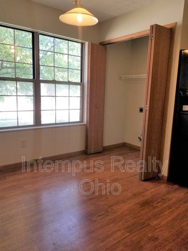 House for rent at 5903 Brookmont Dr, Hilliard, OH 43026