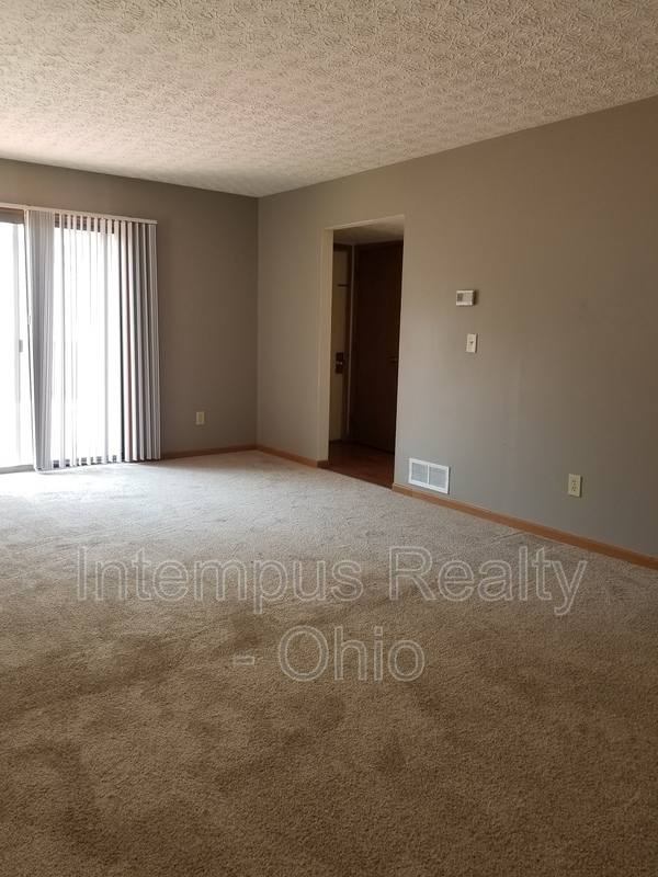 House for rent at 5903 Brookmont Dr, Hilliard, OH 43026