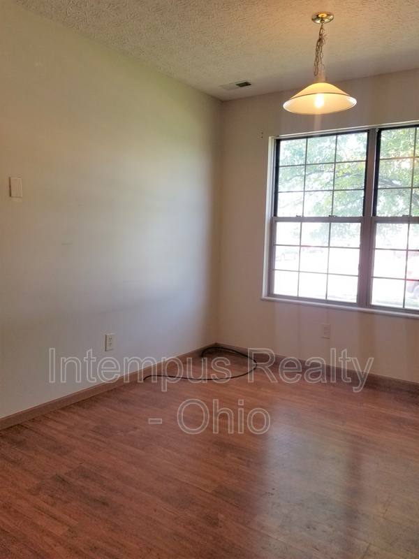 House for rent at 5903 Brookmont Dr, Hilliard, OH 43026