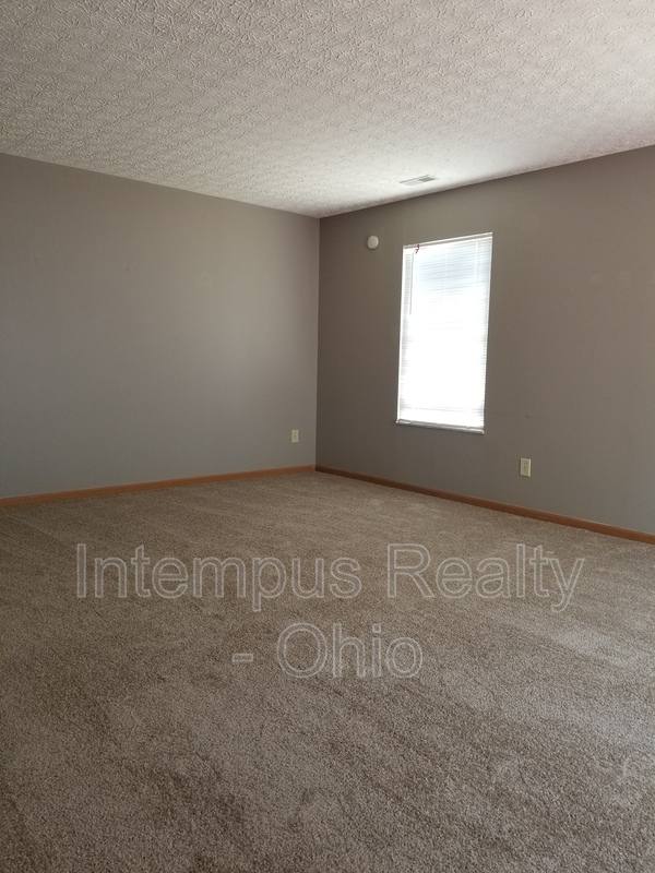 House for rent at 5903 Brookmont Dr, Hilliard, OH 43026