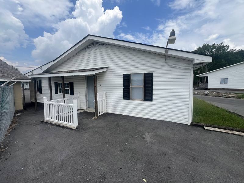 Apartment for rent at 790 Ed Spears Rd #12, New Hope, AL 35760